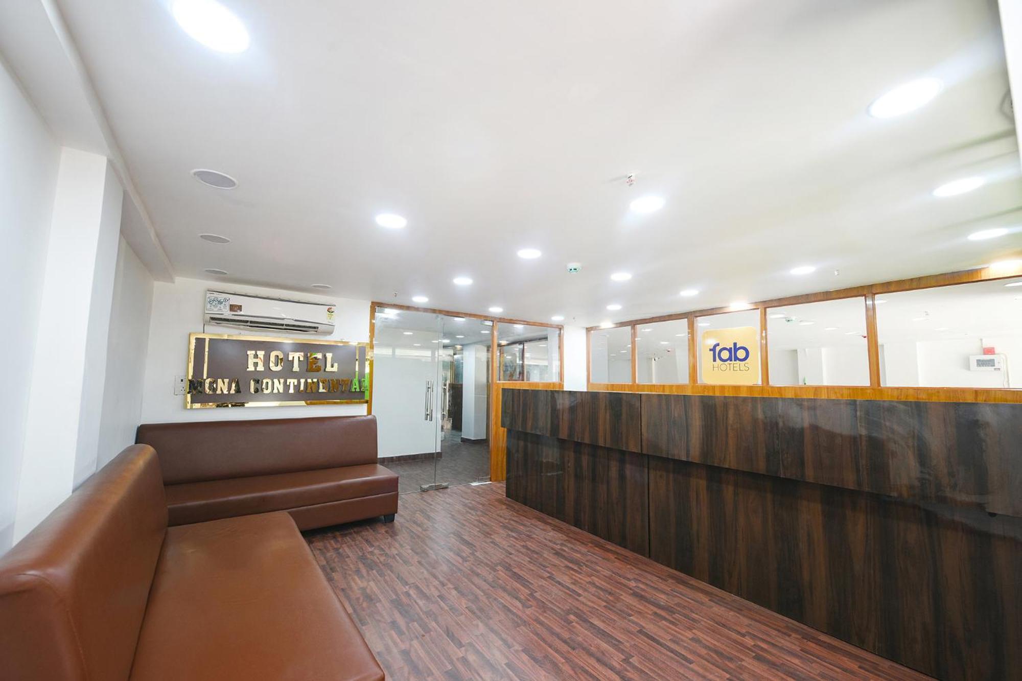 Fabhotel Mona Continental - Nr Laxmi Nagar It Hub New Delhi Exterior photo